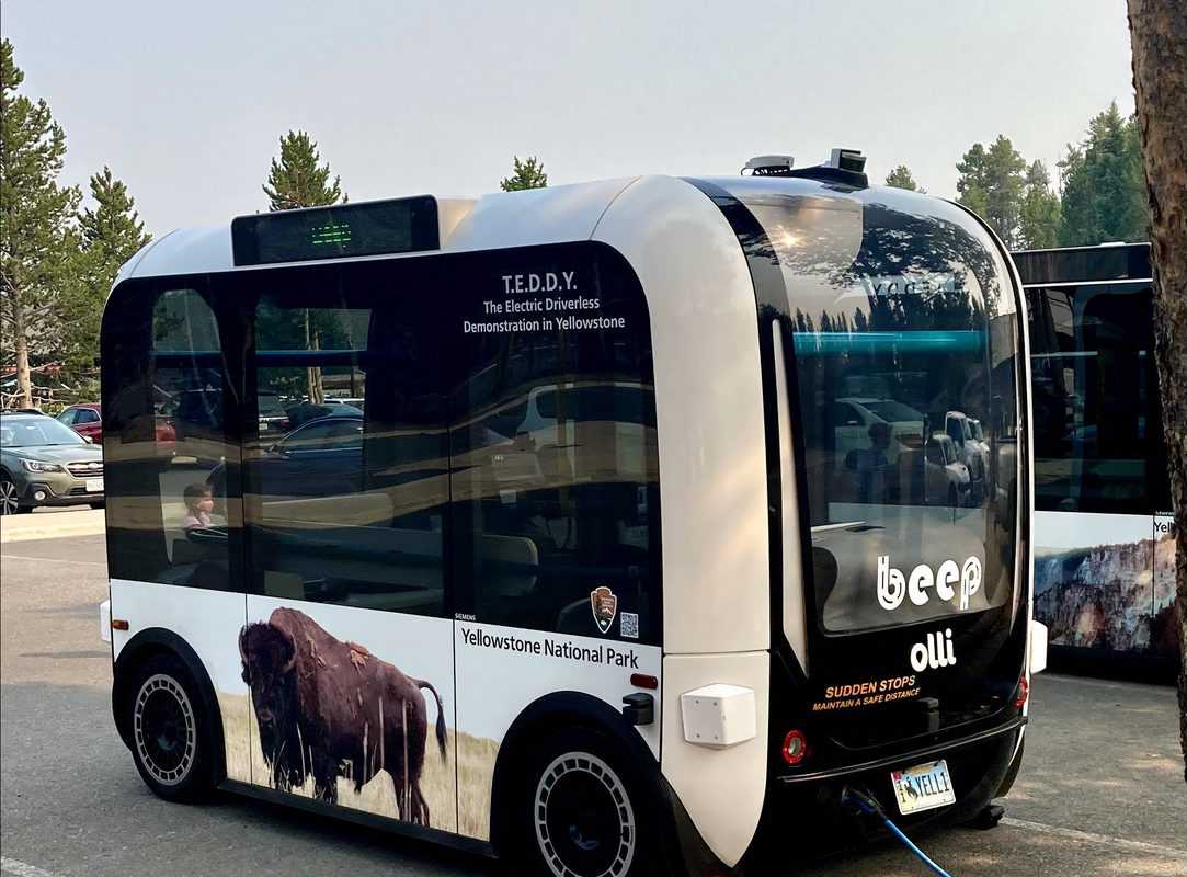 Driverless shuttle in Yellowstone National Park