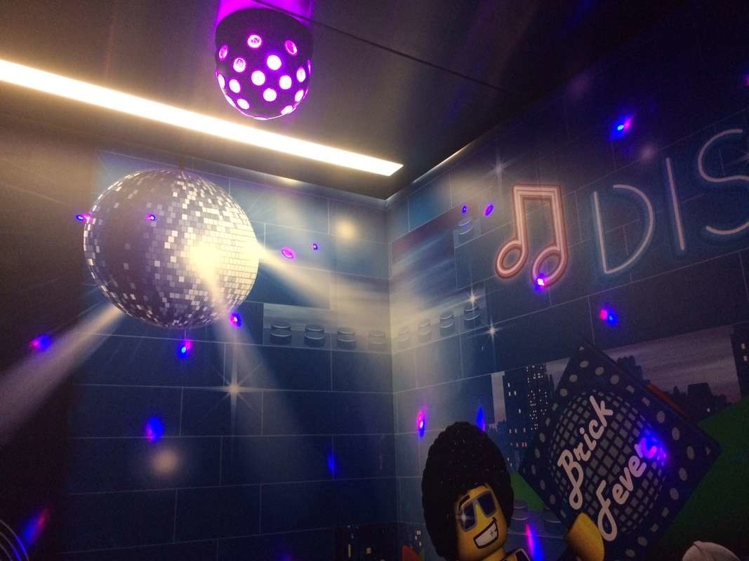 LEGOLAND Hotel Disco Elevator