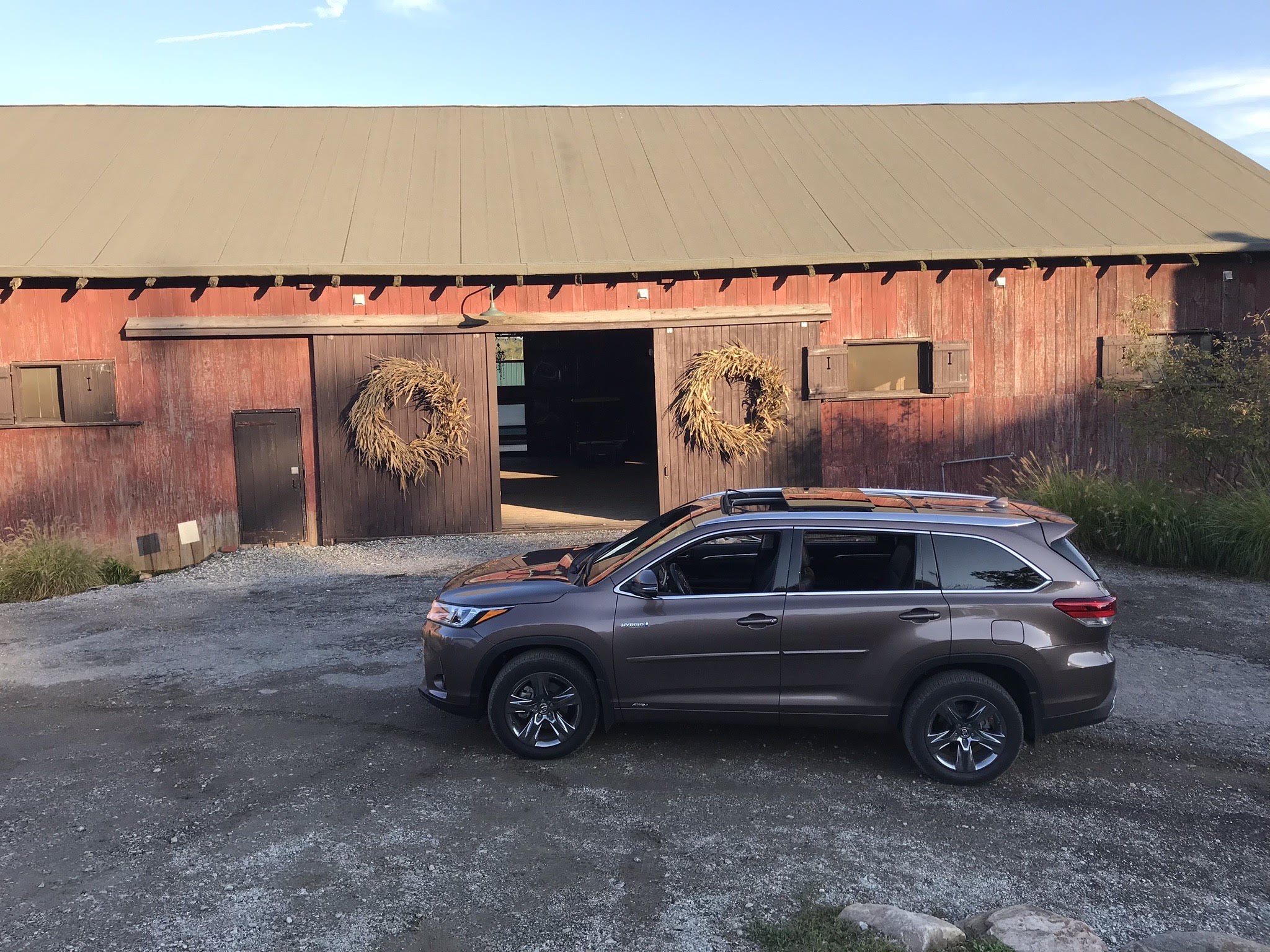 Toyota Highlander Barn