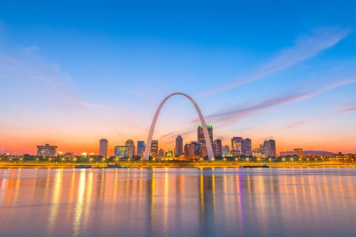 things to do in St. Louis (arch)