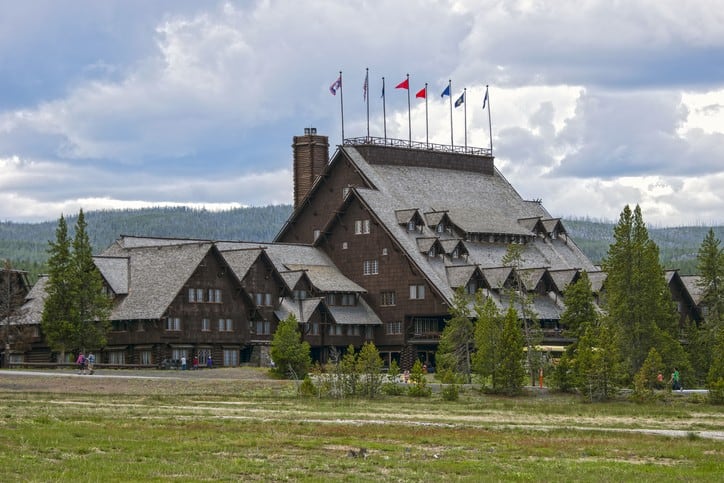 Old Faithful Inn, Yellowstone National Park, Wyoming, USA